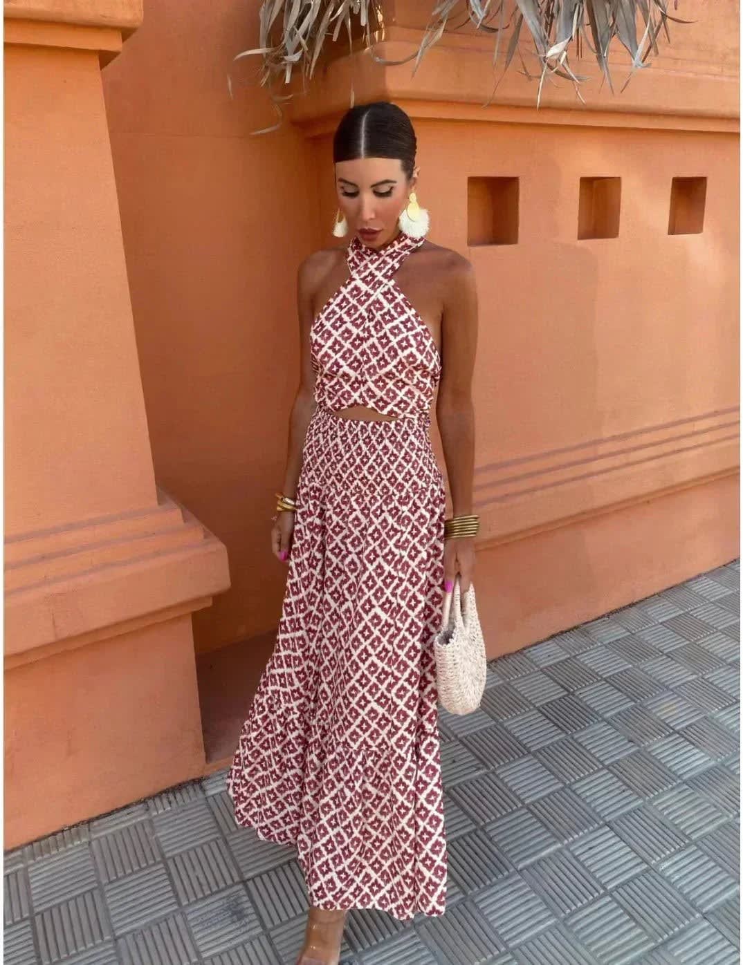 Georgie Wedding Guest Halterneck Printed Midi Dress_5