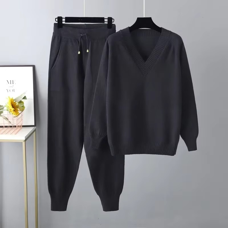 Clarisse Knitted V-Neck Two Piece Set_1