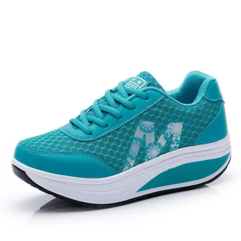 Carola Orthopedic Arch Support Sneakers
