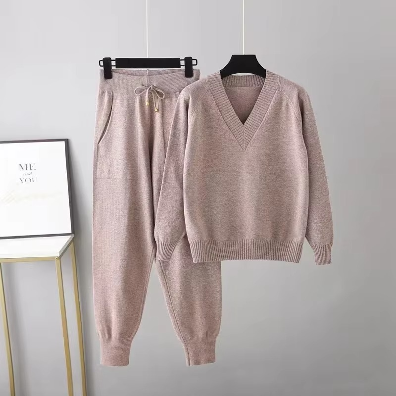 Clarisse Knitted V-Neck Two Piece Set_2