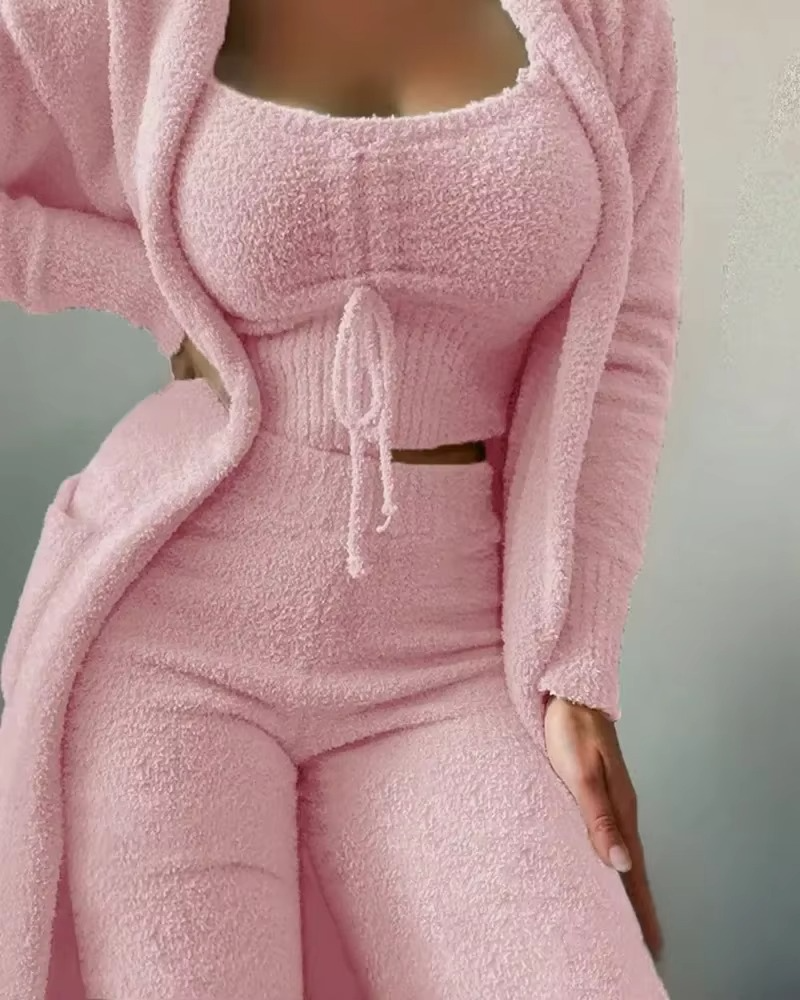 Ninon Plush Pyjama Top and Pants Set_4