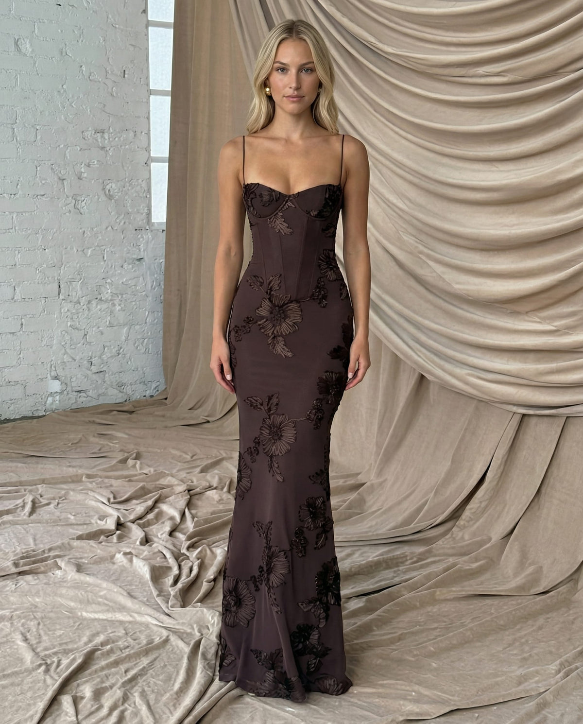 Jill Embroidered Mermaid Maxi Dress_12