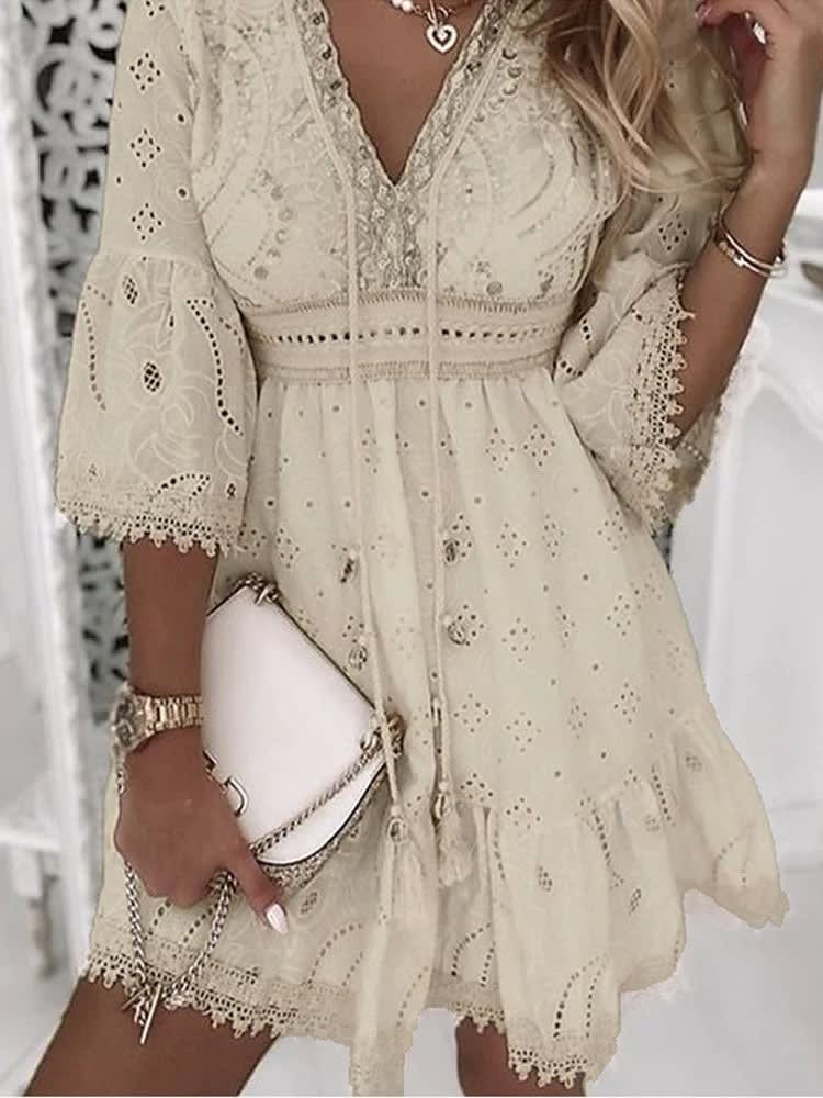 Fionnuala Lace V Neck Holiday Mini Dress_1