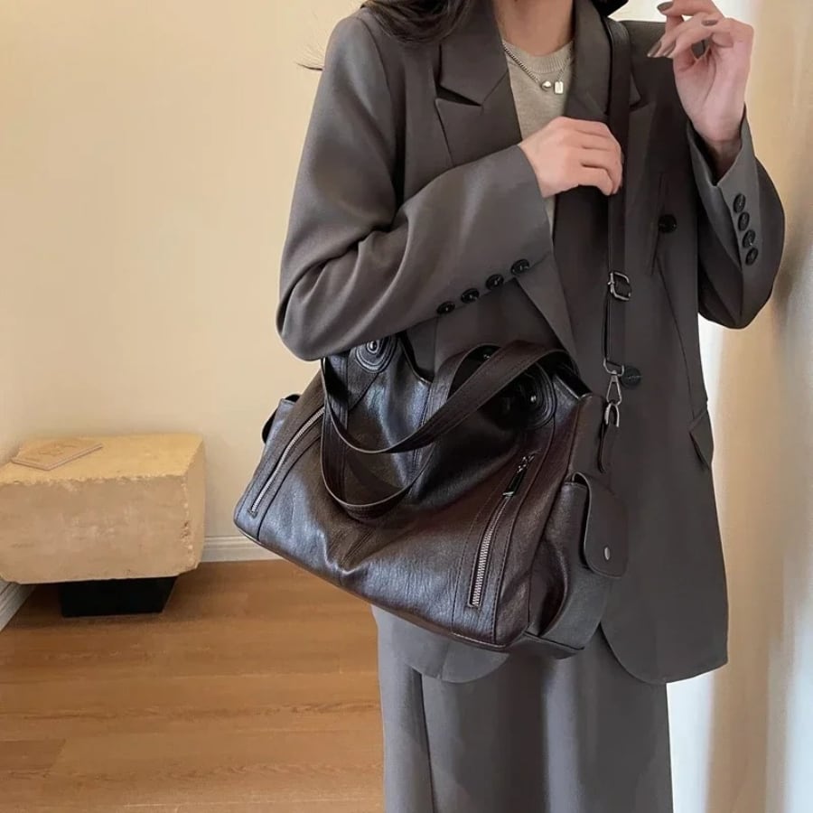 Tulla Retro Slouchy Shoulder Bag