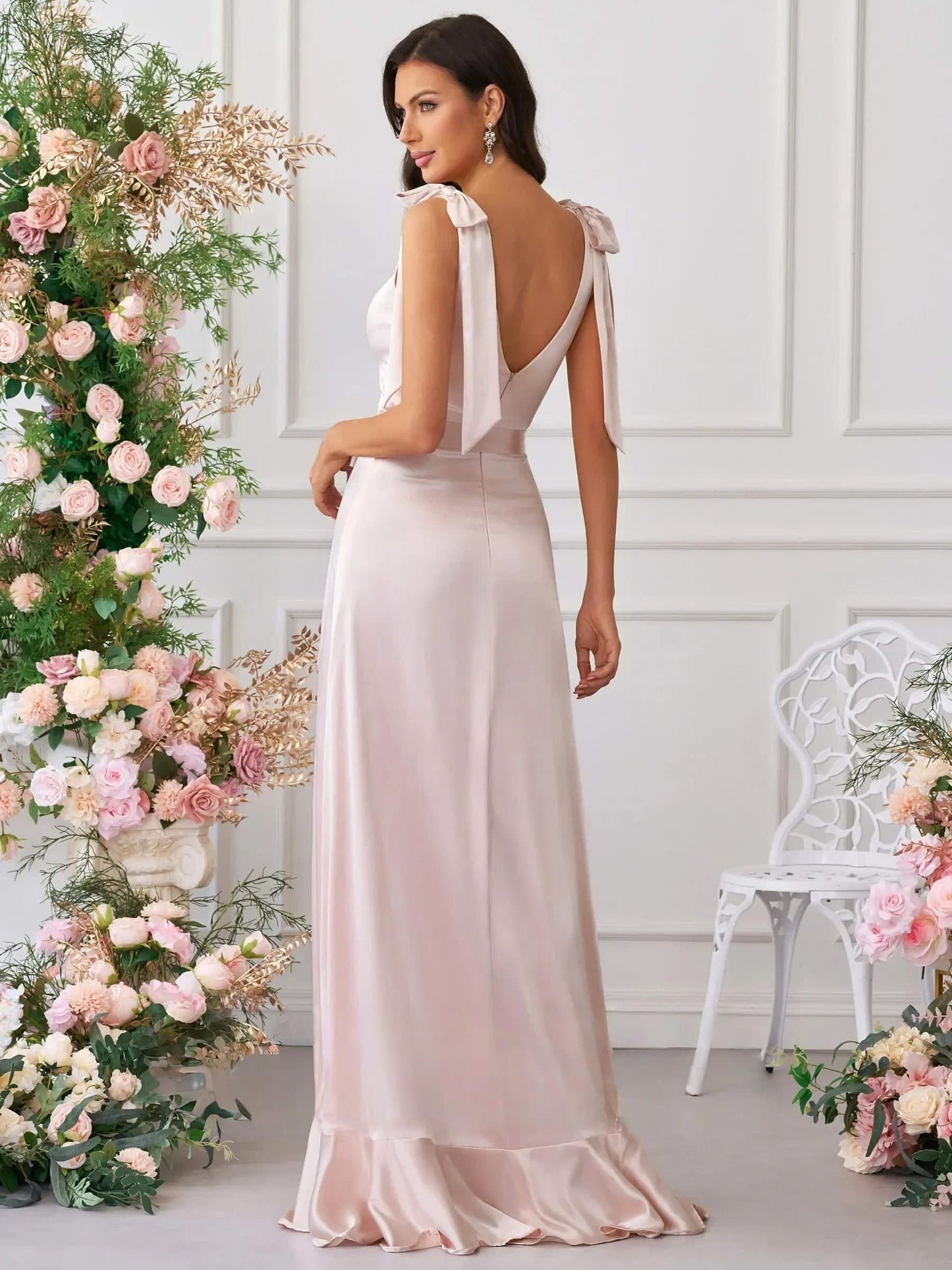 Beatrix Square Neck Wedding Guest Maxi Dress with Bow Detail_3