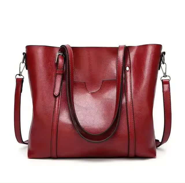 Cathy Soft Leather Shoulder Bag_3