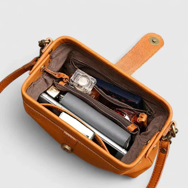 Doris Vintage Leather Crossbody Bag_3