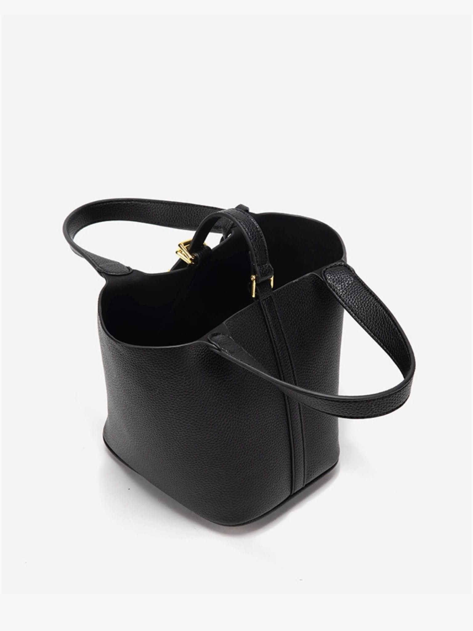 Lila Structured Leather Bucket Bag