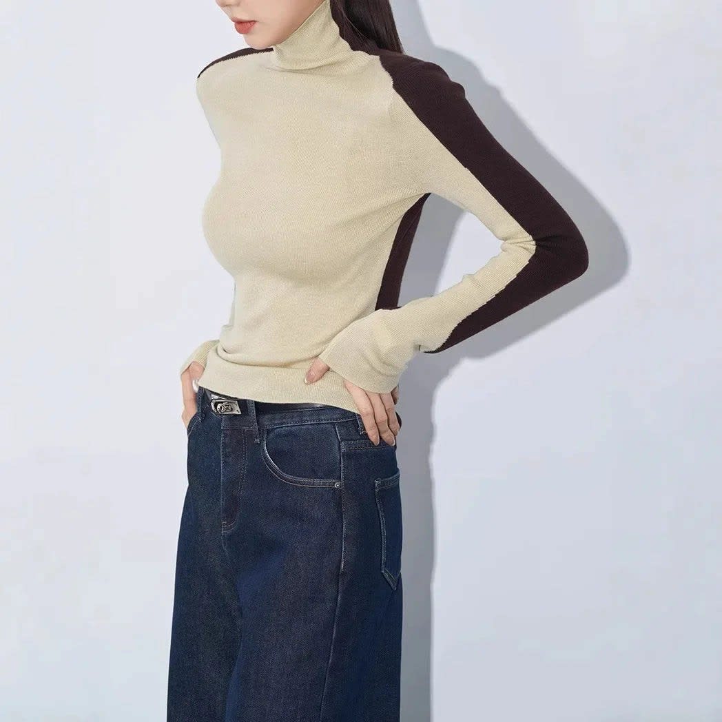 Janna Mock Neck Contrast Sleeve Top_3