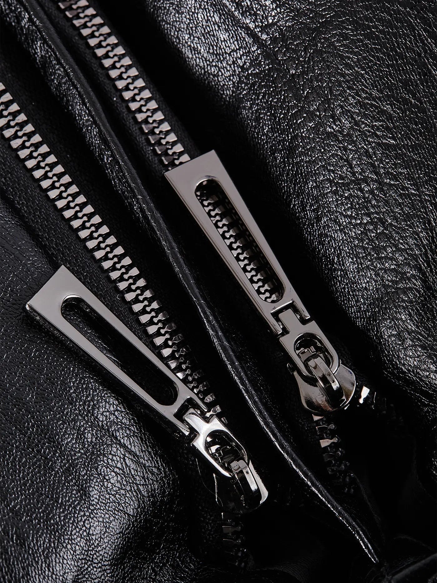 Shae Multi Pocket Leather Shoulder Bag_4