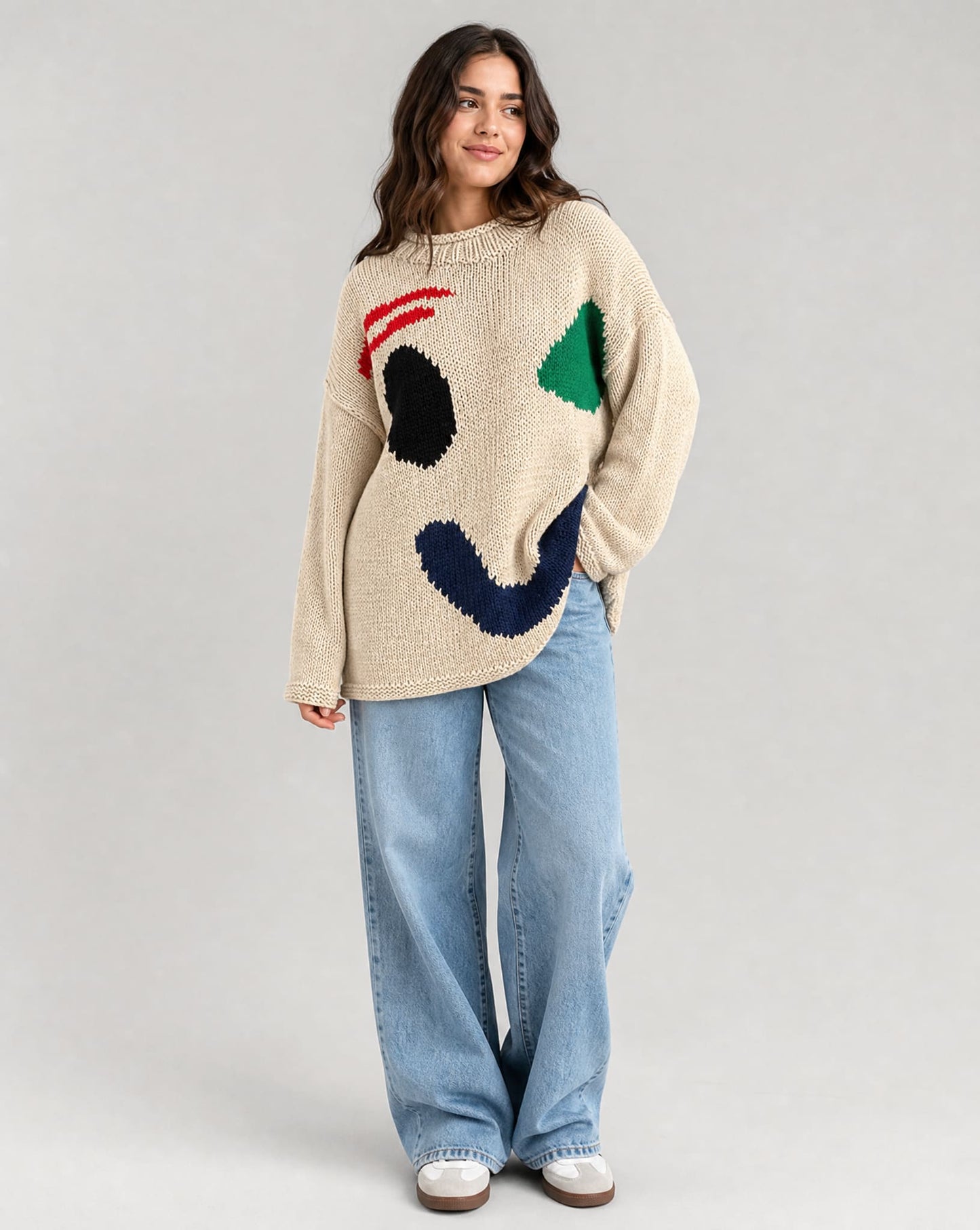 Sela Oversized Smiley Face Sweater_5