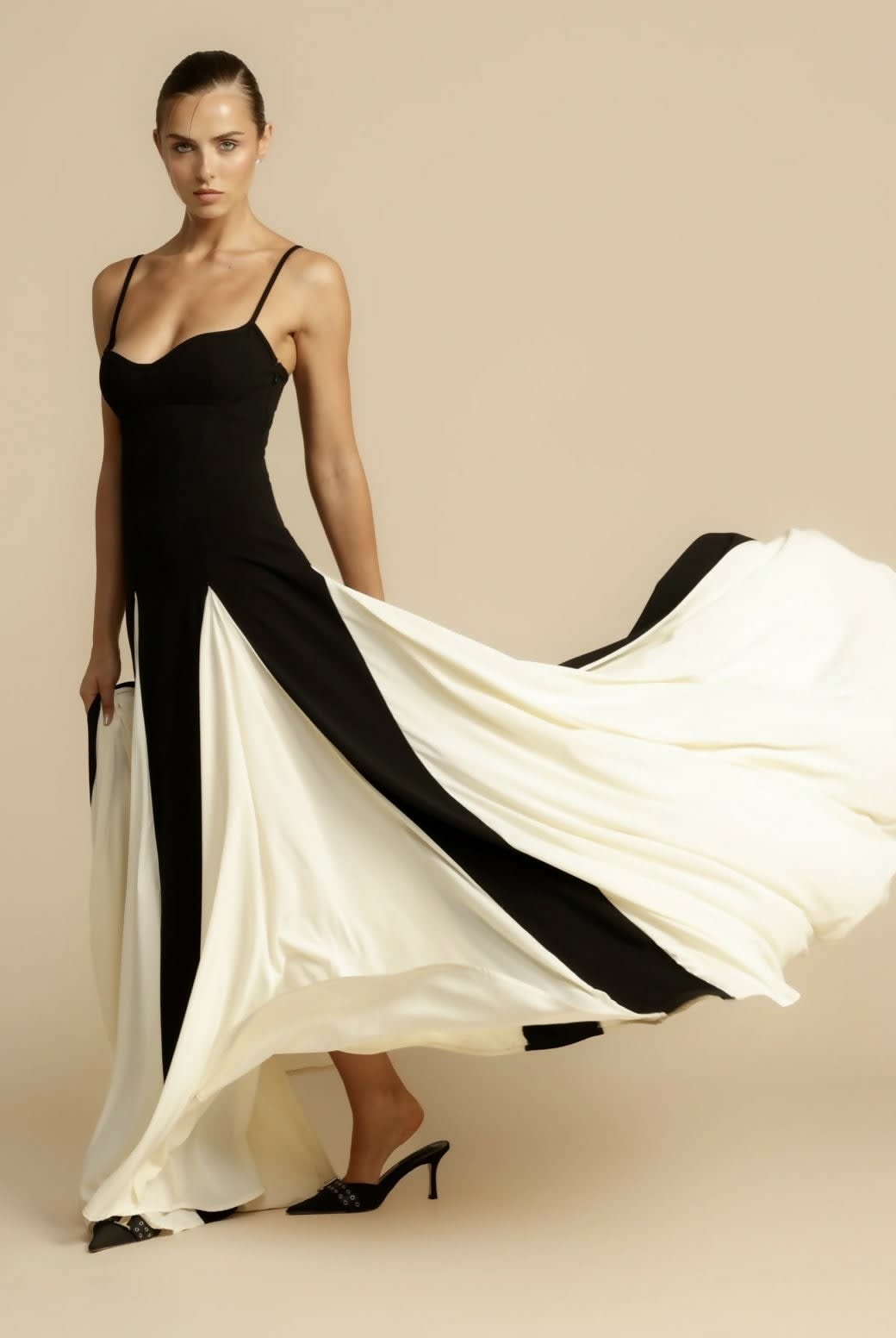 Hero A-Line Georgette Evening Maxi Dress