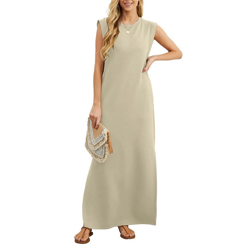 Nicola Sleeveless Maxi Dress with Pockets