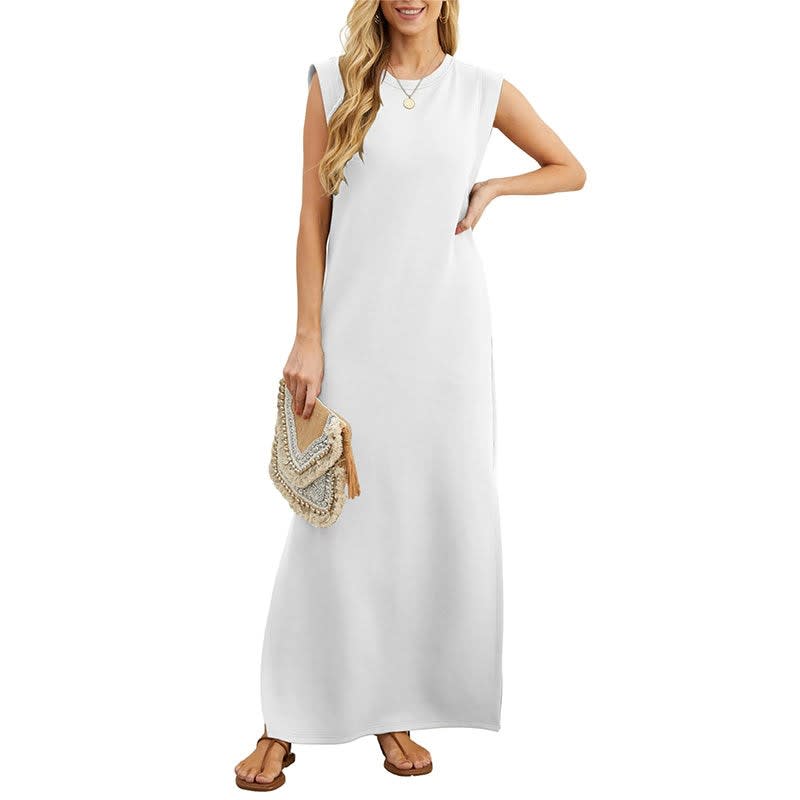 Nicola Sleeveless Maxi Dress with Pockets_5