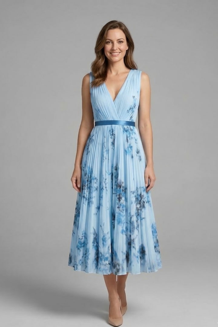 Calla Floral Pleated V-Neck Midi Dress_8