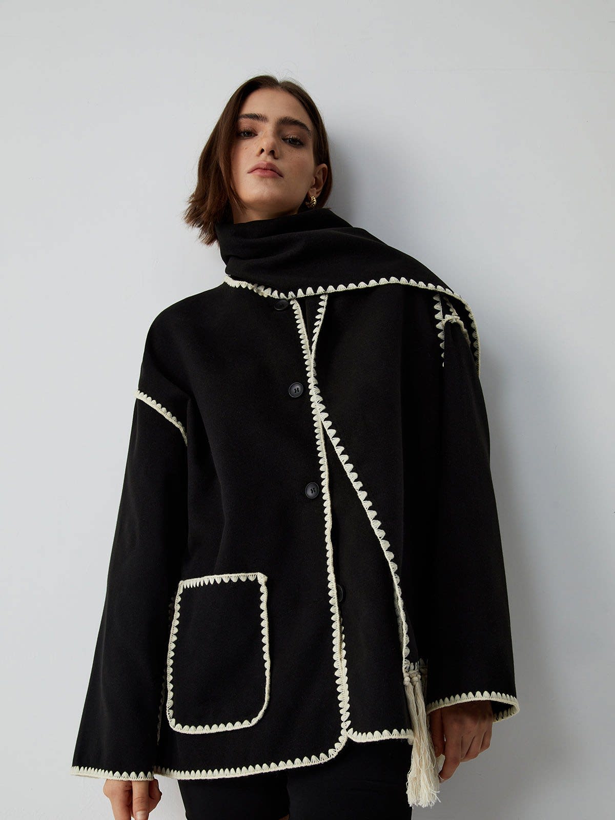 Rana Contrast Trim Tailored Jacket with Scarf_4